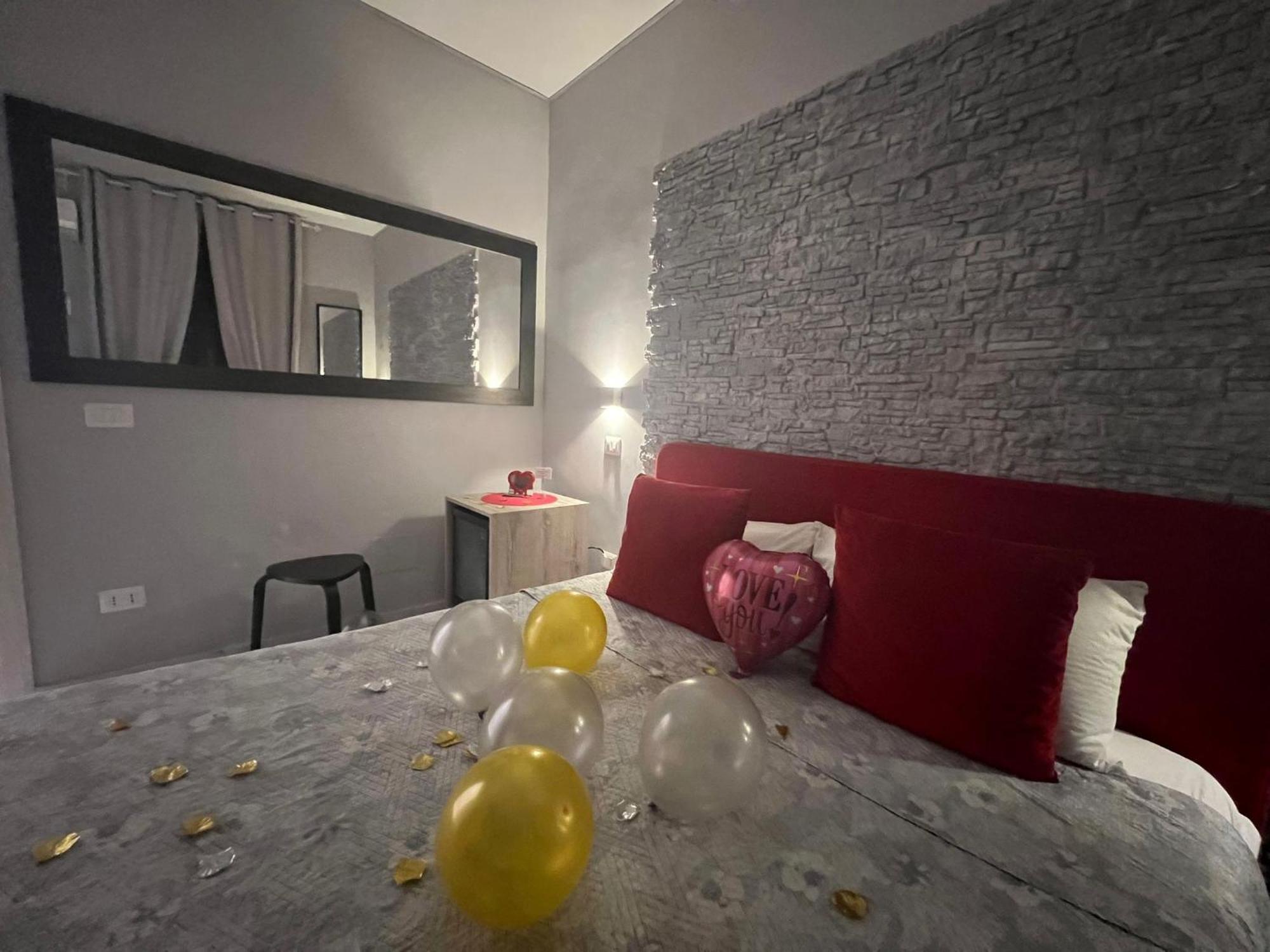 B&B Alla Stazione 那不勒斯 外观 照片