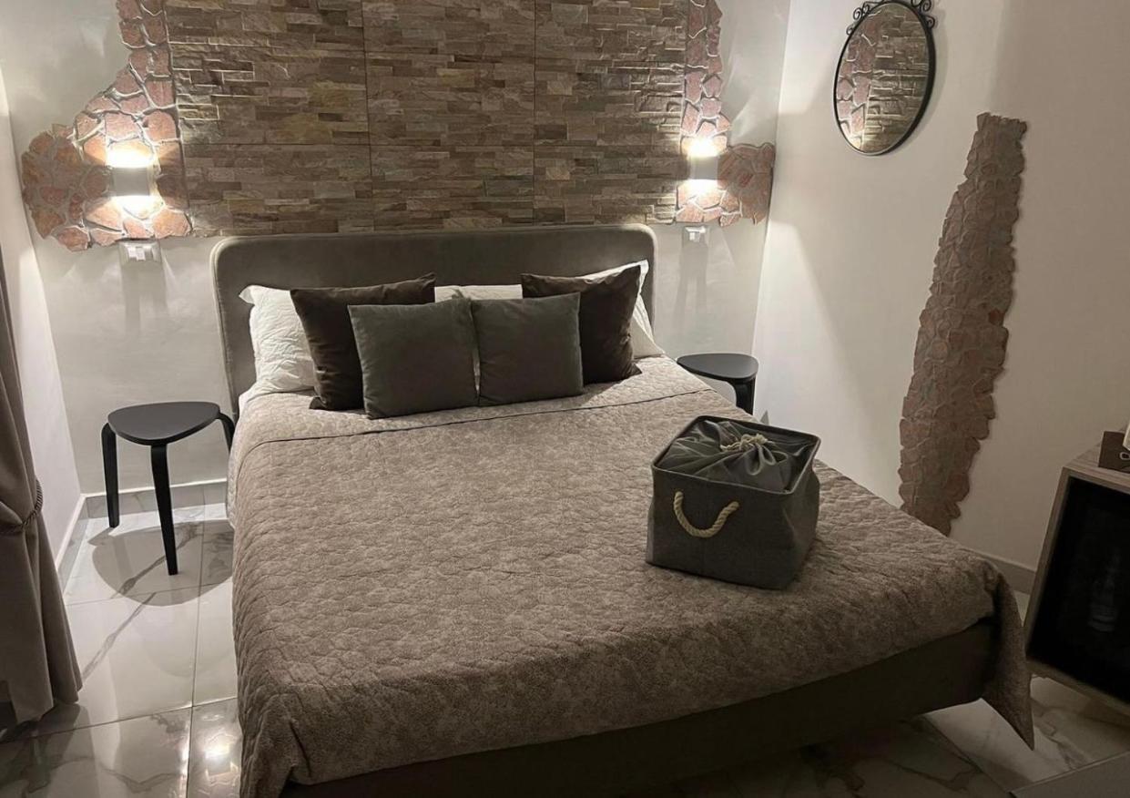 B&B Alla Stazione 那不勒斯 外观 照片